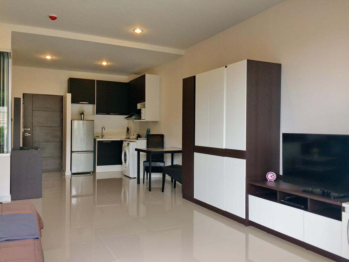 Chic Apartment Karon Exterior foto